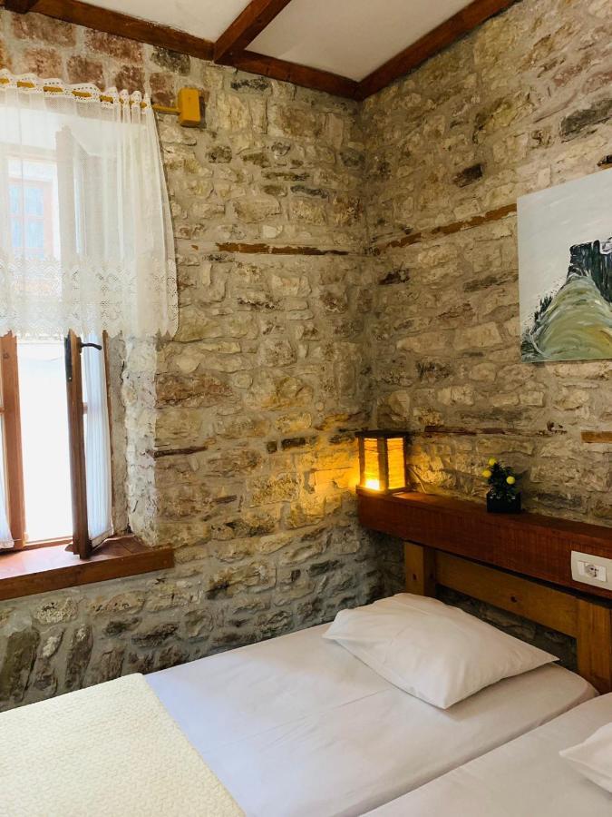 Guest House And Hostel Val-Mar Gjirokaster Exterior photo