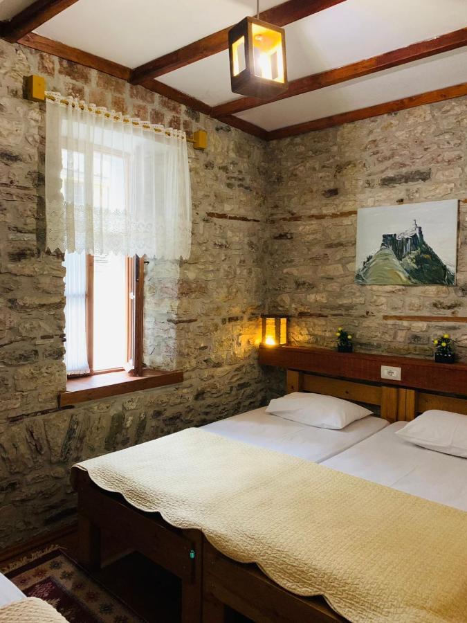 Guest House And Hostel Val-Mar Gjirokaster Exterior photo